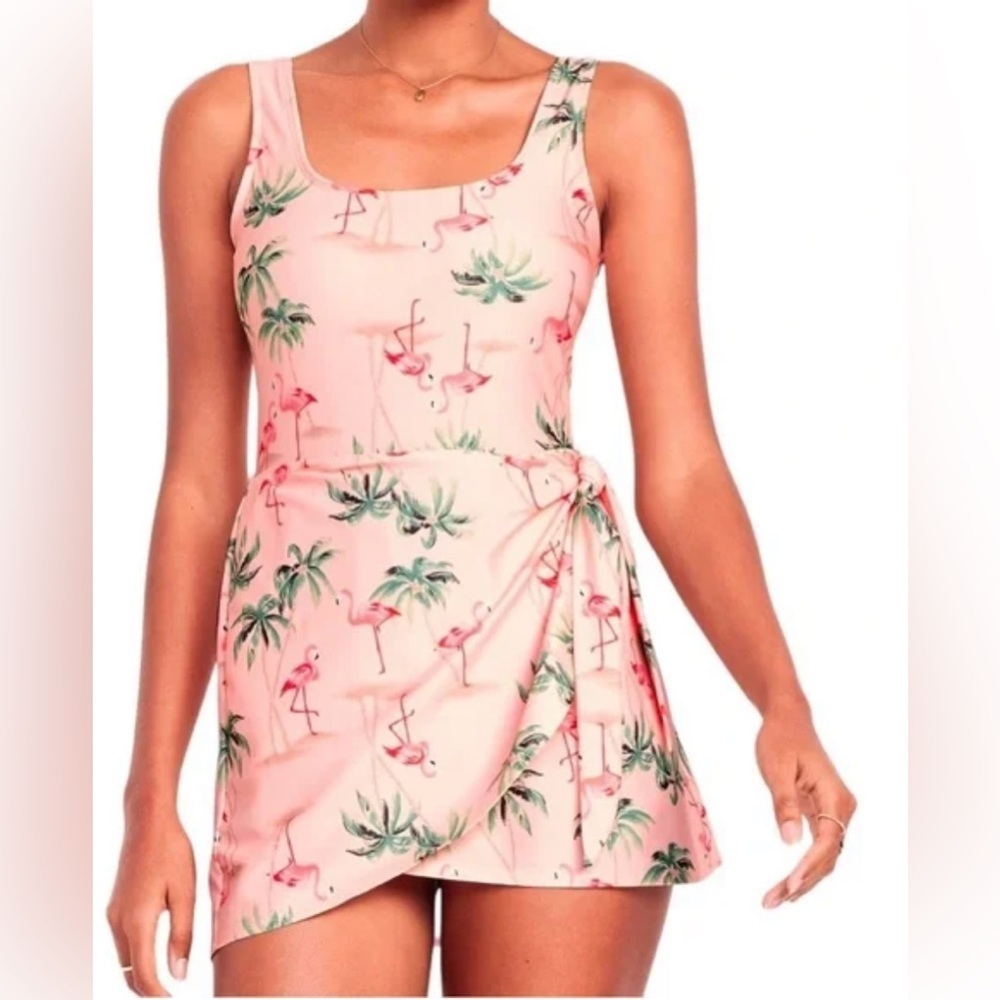 NWT Old Navy Wrap Front Dress Swimsuit  Flamingo Print Size Medium